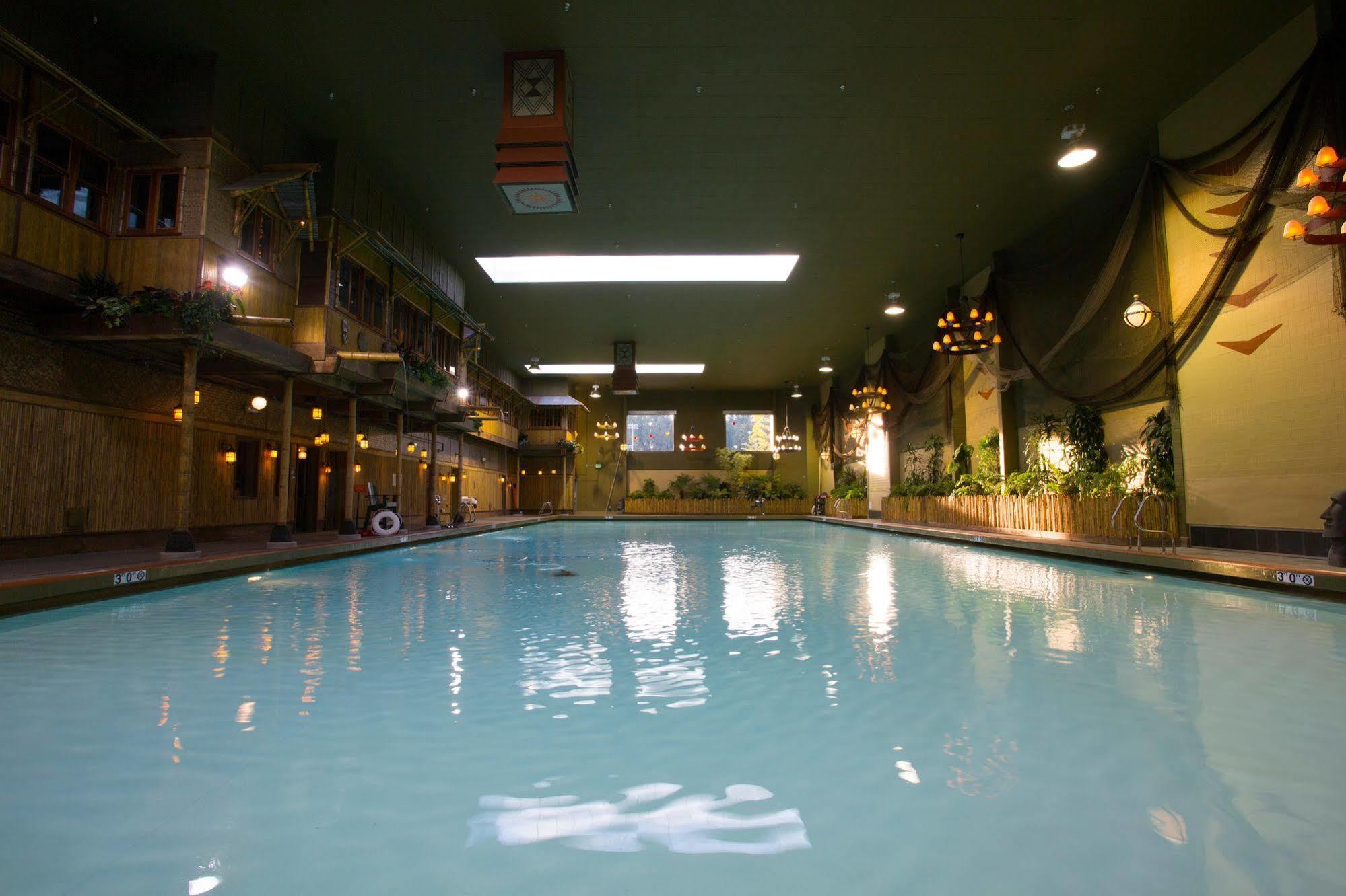 Hotel McMenamins Anderson School Bothell Exterior foto