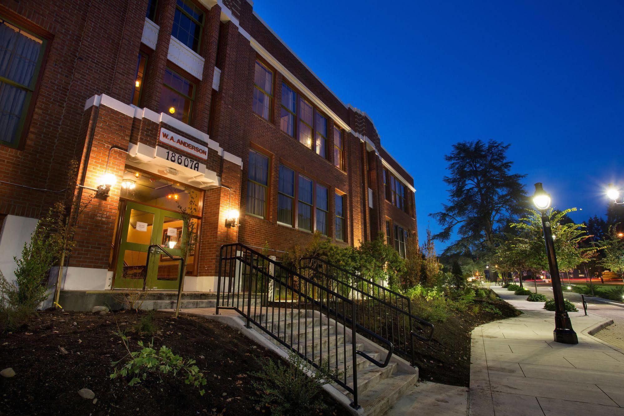 Hotel McMenamins Anderson School Bothell Exterior foto
